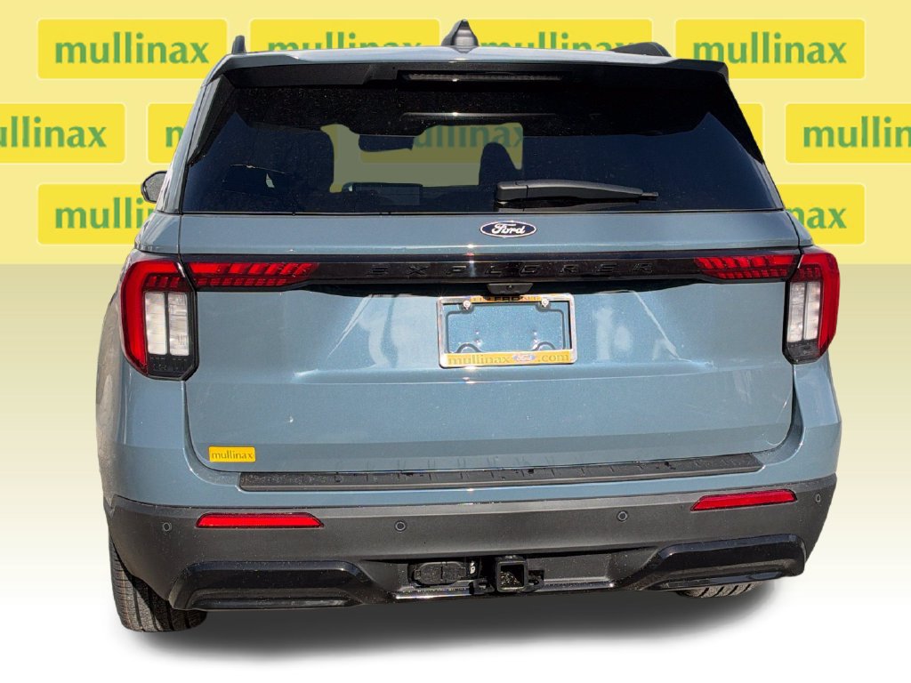 New 2027 Ford Explorer ST-Line w/ Premium Package RWD image 14