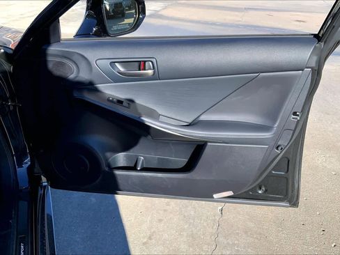 Used 2025 Lexus IS 350 F Sport image 21