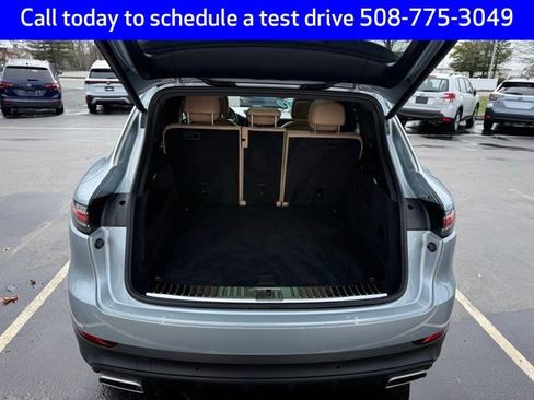 Used 2021 Porsche Cayenne image 10
