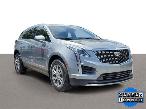 Certified 2023 Cadillac XT5 Premium Luxury FWD image 2