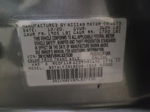 Used 2021 Nissan Versa SV w/ Trunk Package FWD image 33