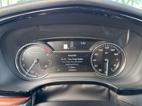 Used 2024 Cadillac XT5 Premium Luxury image 32