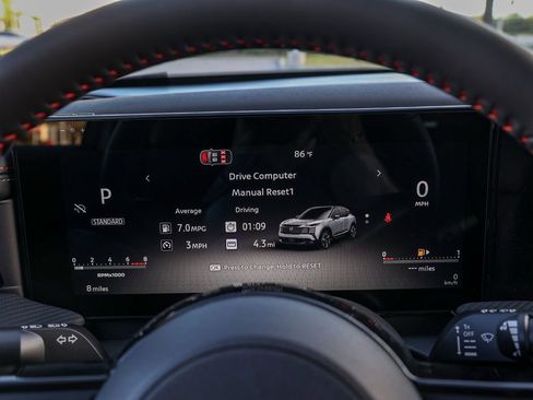 New 2026 Nissan Kicks SR FWD image 28