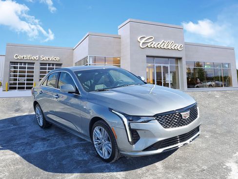 Certified 2025 Cadillac CT4 Premium Luxury image 4