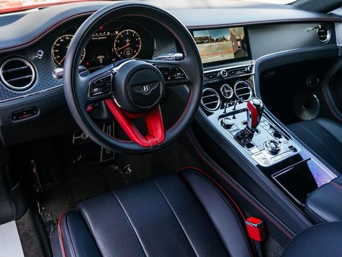Used 2024 Bentley Continental GT AWD/4WD image 12