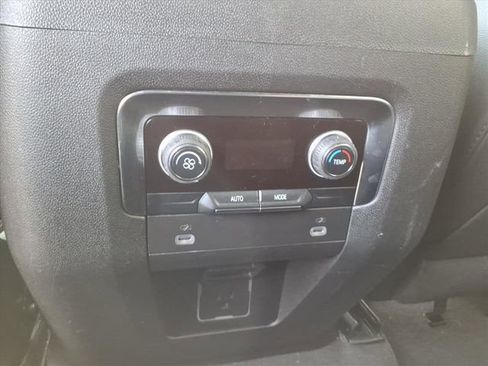 Used 2024 Chevrolet Tahoe LT AWD/4WD image 10