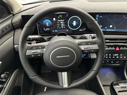 New 2025 Hyundai Tucson Limited image 27