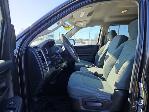 Used 2016 RAM 1500 Express image 13