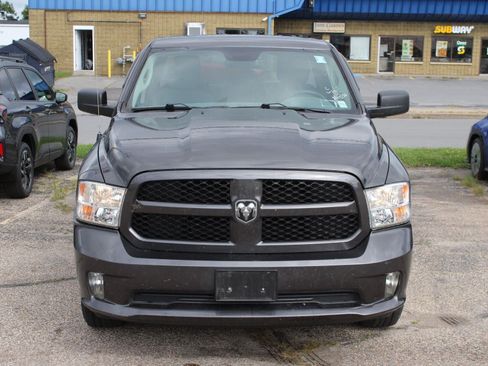 Used 2019 RAM 1500 Express AWD/4WD image 2