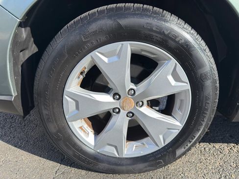 Used 2015 Subaru Forester 2.5i Premium image 12