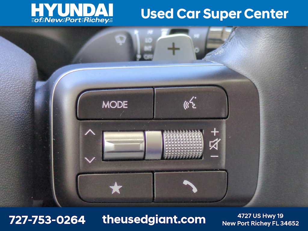 Used 2026 Hyundai Palisade SEL FWD image 32