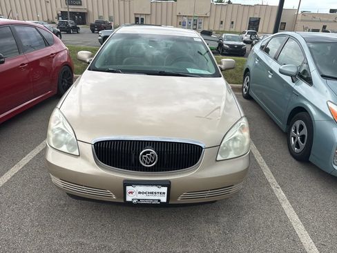 Used 2006 Buick Lucerne CXL w/ Luxury Package FWD image 3