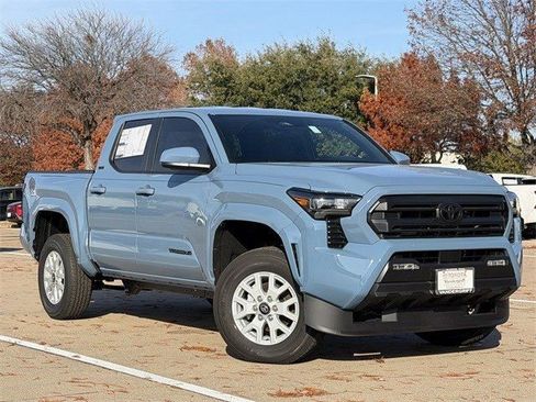 New 2026 Toyota Tacoma SR5 image 2