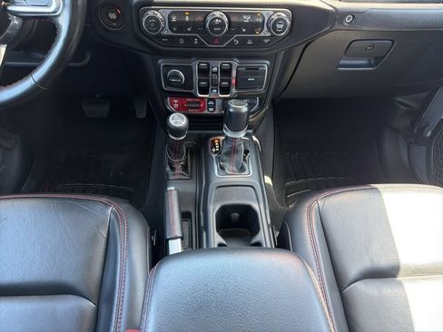 Used 2020 Jeep Gladiator Rubicon AWD/4WD image 26