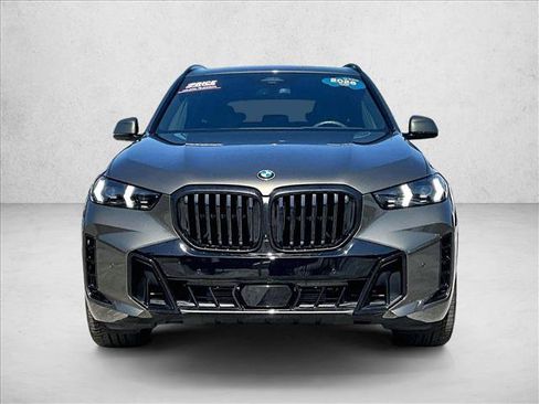 Used 2026 BMW X5 sDrive40i w/ M Sport Package RWD image 3