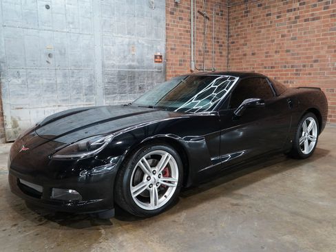 Used 2008 Chevrolet Corvette Coupe image 7