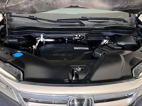 Used 2019 Honda Pilot Elite image 12