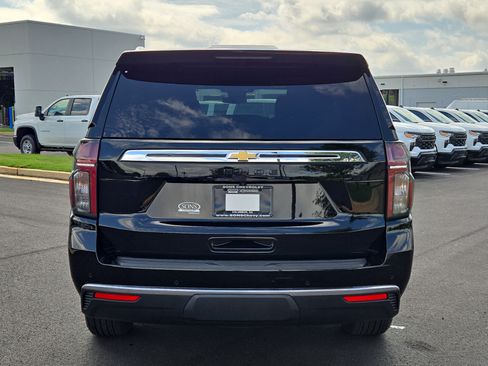 Used 2024 Chevrolet Tahoe LS RWD image 10