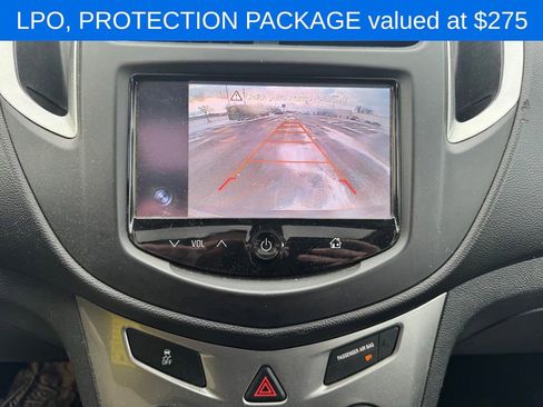 Used 2016 Chevrolet Trax LT w/ LT Sun and Sound Package image 3