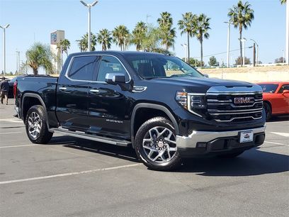 New 2026 GMC Sierra 1500 SLT w/ SLT Premium Package