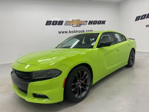 Used 2023 Dodge Charger SXT w/ Plus Group RWD image 1