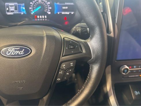 Used 2022 Ford Edge SEL w/ Cargo Accessory Package AWD/4WD image 20