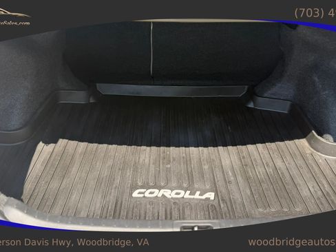 Used 2016 Toyota Corolla LE FWD image 31