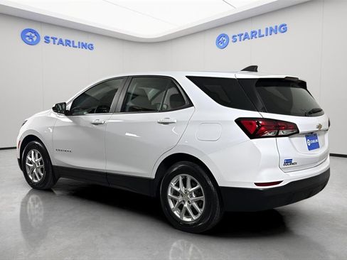 Used 2023 Chevrolet Equinox LS image 6