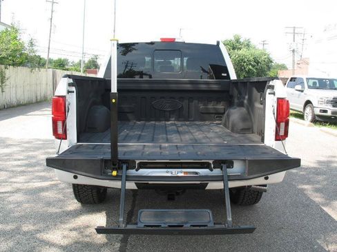 Used 2019 Ford F150 Platinum w/ Equipment Group 701A Luxury AWD/4WD image 10