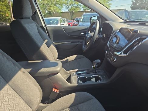 Used 2023 Chevrolet Equinox LT FWD image 12