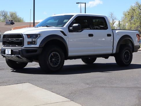 Used 2020 Ford F150 Raptor image 11