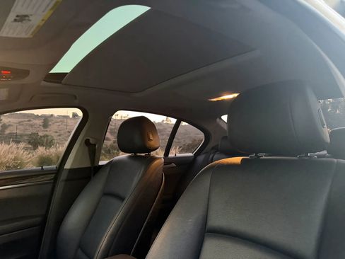 Used 2016 BMW 528i Sedan RWD image 13