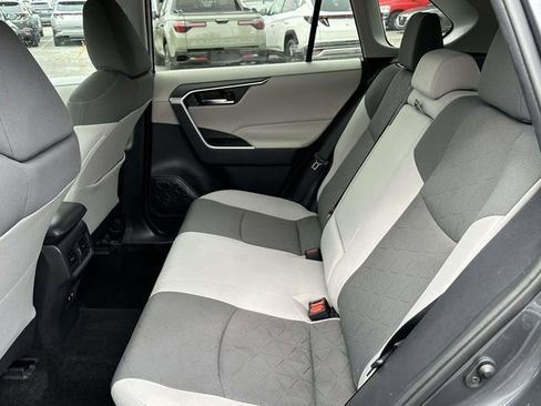 Used 2019 Toyota RAV4 XLE image 13