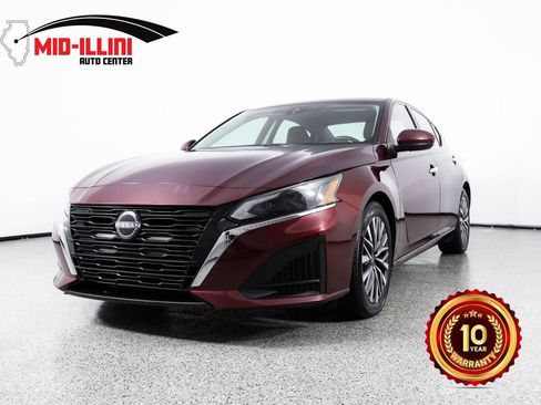 Used 2023 Nissan Altima 2.5 SV FWD image 1