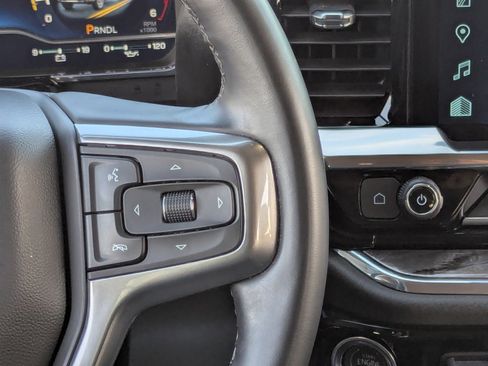 Certified 2025 Chevrolet Silverado 2500 LTZ w/ LTZ Convenience Package image 23