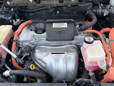 Used 2017 Toyota RAV4 SE AWD/4WD image 29
