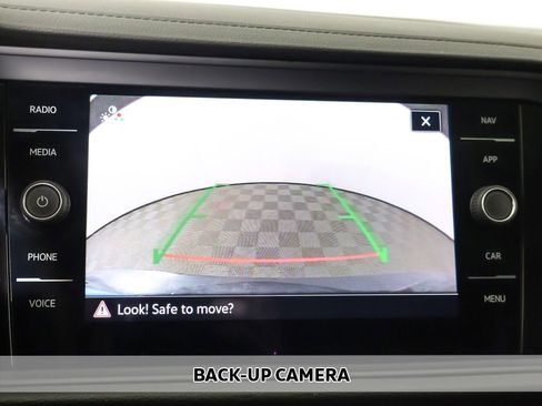 Used 2024 Volkswagen Jetta SEL image 8