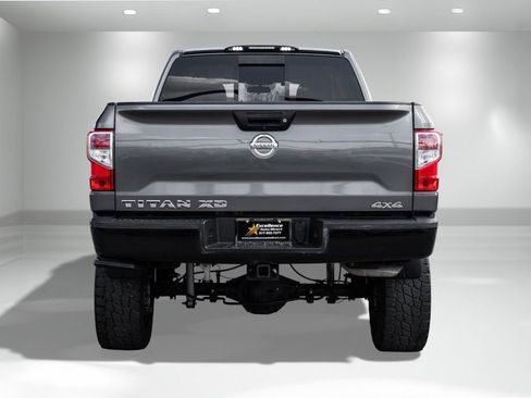 Used 2019 Nissan Titan S w/ S Utility Package image 7