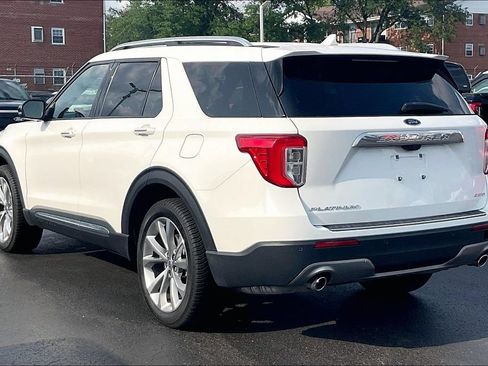 Certified 2023 Ford Explorer Platinum w/ Technology Package AWD/4WD image 10