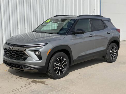 New 2026 Chevrolet TrailBlazer ACTIV image 1
