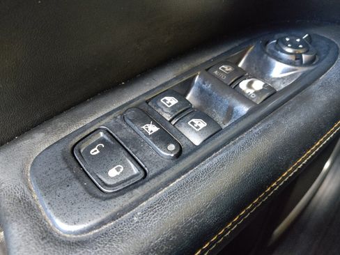 Used 2018 Jeep Compass Latitude w/ Popular Equipment Group AWD/4WD image 27