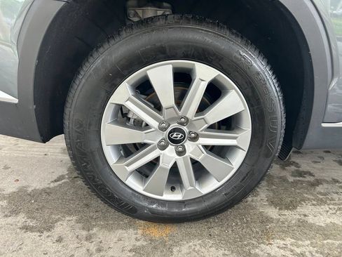 Used 2025 Hyundai Palisade SEL FWD image 17