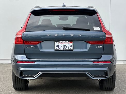 Certified 2025 Volvo XC60 T8 Plus w/ Protection Package Premier image 4