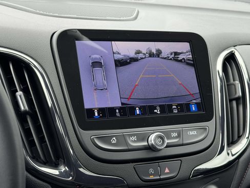 Certified 2023 Chevrolet Equinox RS w/ RS Leather Package AWD/4WD image 10