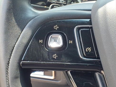 Certified 2022 Lincoln Corsair AWD w/ Equipment Group 101A image 12