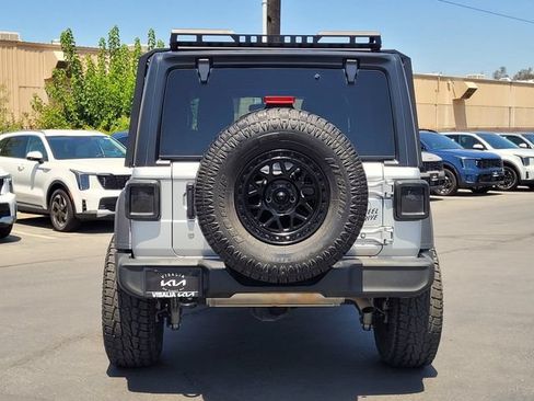 Used 2022 Jeep Wrangler Unlimited Sport AWD/4WD image 6