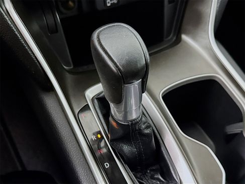 Used 2020 Honda Accord Sport image 14