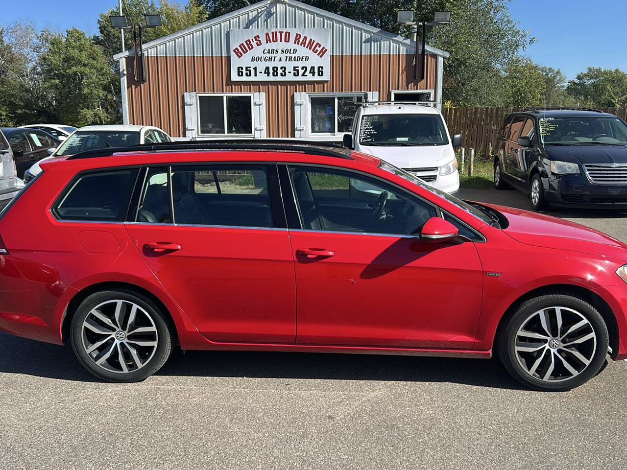 Used 2016 Volkswagen Golf Limited Edition FWD image 4