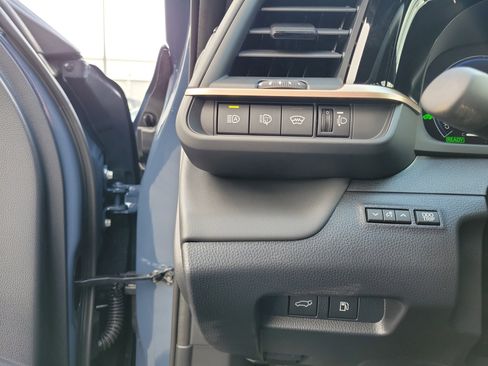 New 2026 Toyota Crown Signia image 20