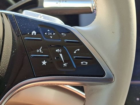 Used 2023 Mercedes-Benz EQS 580 4MATIC Sedan image 22